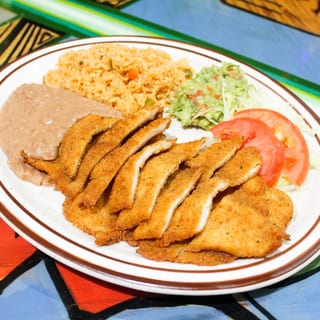 Milanesa De Pollo Dinner